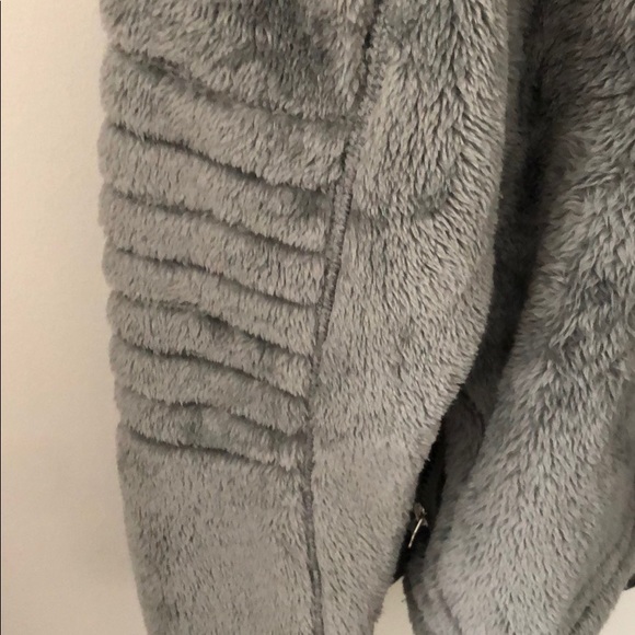 Fuzzy jacket!! - Picture 3 of 3